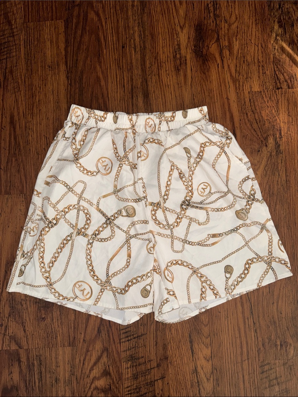 Women’s White Chain-Print Lounge Shorts 18.T